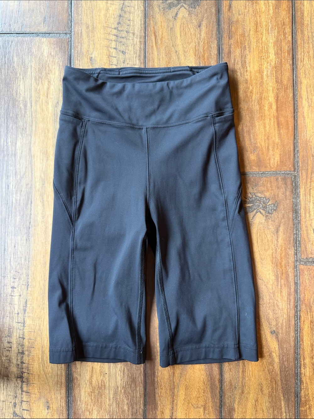 lululemon athletica like New Black Bike Shorts Woth Pockets